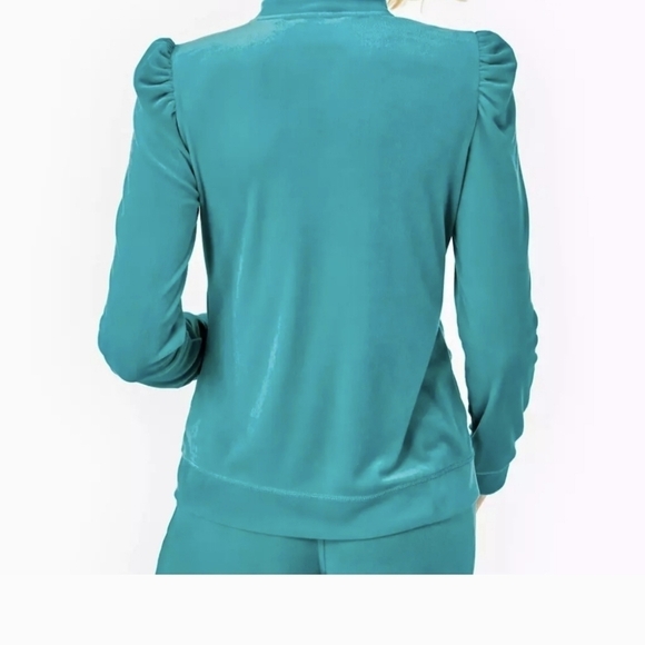 Lilly Pulitzer Teal Velour Jacket with Long Sleeves and Fitted Design - Picture 2 of 7